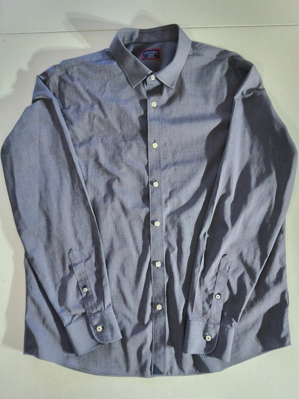 Mens XL UNtuckit long sleeve button down dress shirt blue